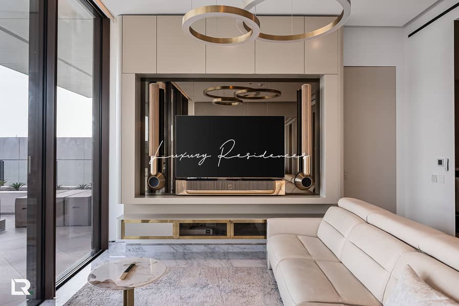 10 DSC05101-MLS. jpg