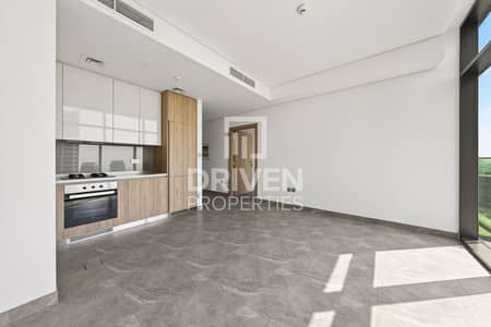 1 Bedroom Flat for Sale in Business Bay, Dubai - High Floor | Corner Unit | Canal and Burj Views 1 Bedroom Flat for Sale in Business Bay, Dubai - High Floor | Corner Unit | Canal and Burj Views