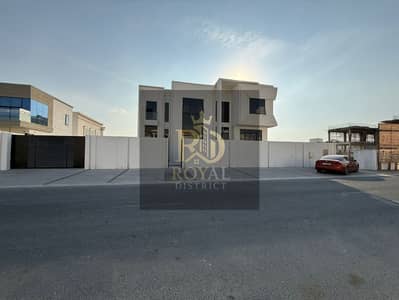 5 Bedroom Villa for Sale in Hoshi, Sharjah - 4bec7ac5-4076-4a01-beac-5ad9b0196f75. jpg 5 Bedroom Villa for Sale in Hoshi, Sharjah - 4bec7ac5-4076-4a01-beac-5ad9b0196f75. jpg