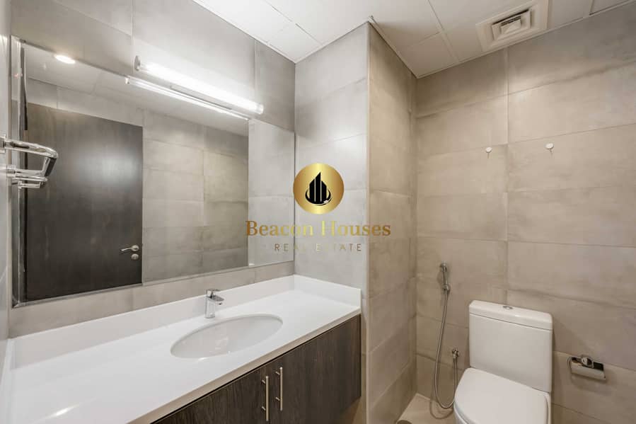 17 Powder Room. jpg