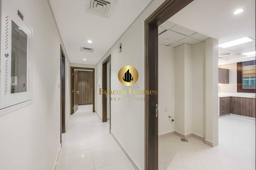 18 Hallway. jpg