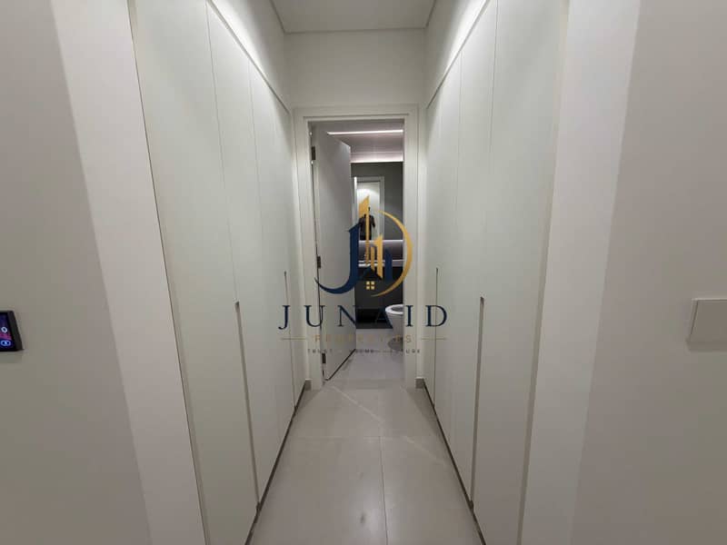 22 IMG_4052. jpeg