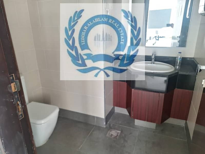 10 WhatsApp Image 2025-02-17 at 21.15. 58. jpeg