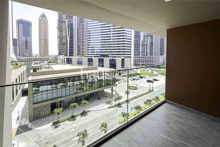 Studio for Rent in Business Bay, Dubai - Brand New | Unfurnished | Canal & Community View