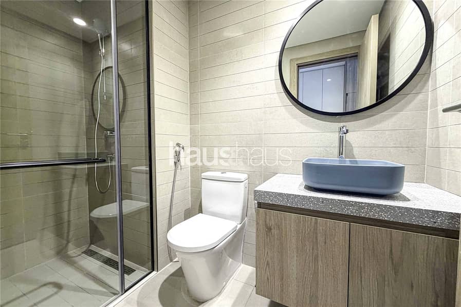 Brand New | Unfurnished | Canal & Community View - Image 5