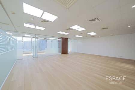 Office zum zur Miete in Business Bay, Dubai - Büro in Business Bay，Bayswater Tower, 370000 AED - 15349474