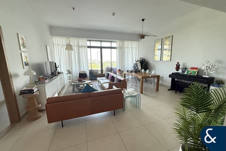 3 Bedroom Apartment for Rent in The Hills, Dubai - Golf View | 3 bed + Maid | Great Location 3 Bedroom Apartment for Rent in The Hills, Dubai - Golf View | 3 bed + Maid | Great Location