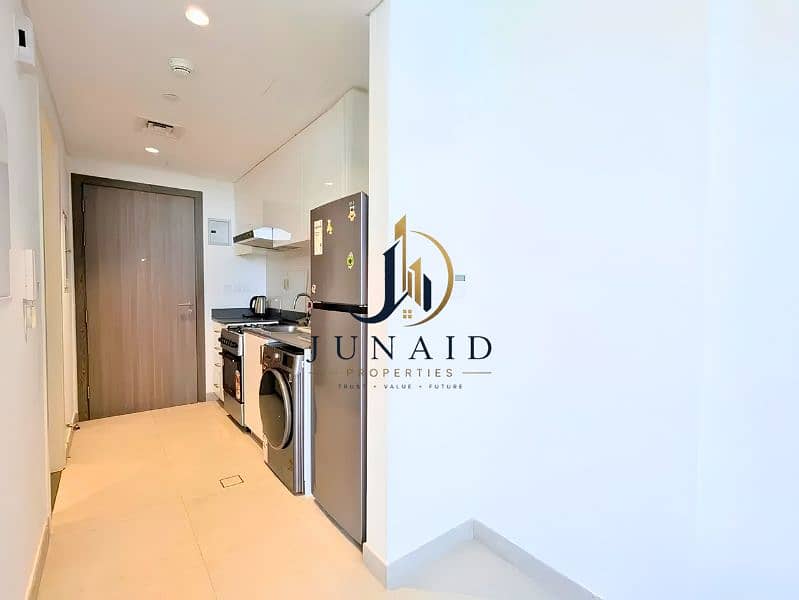 3 Untitled design (8). jpg