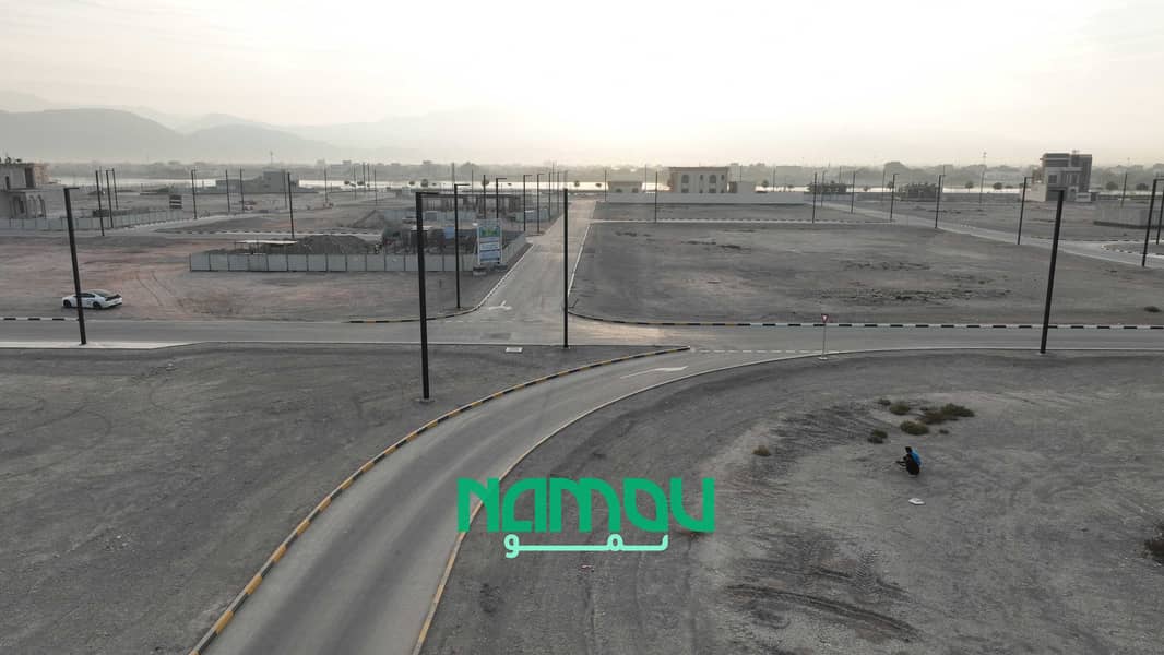 9 Image 9