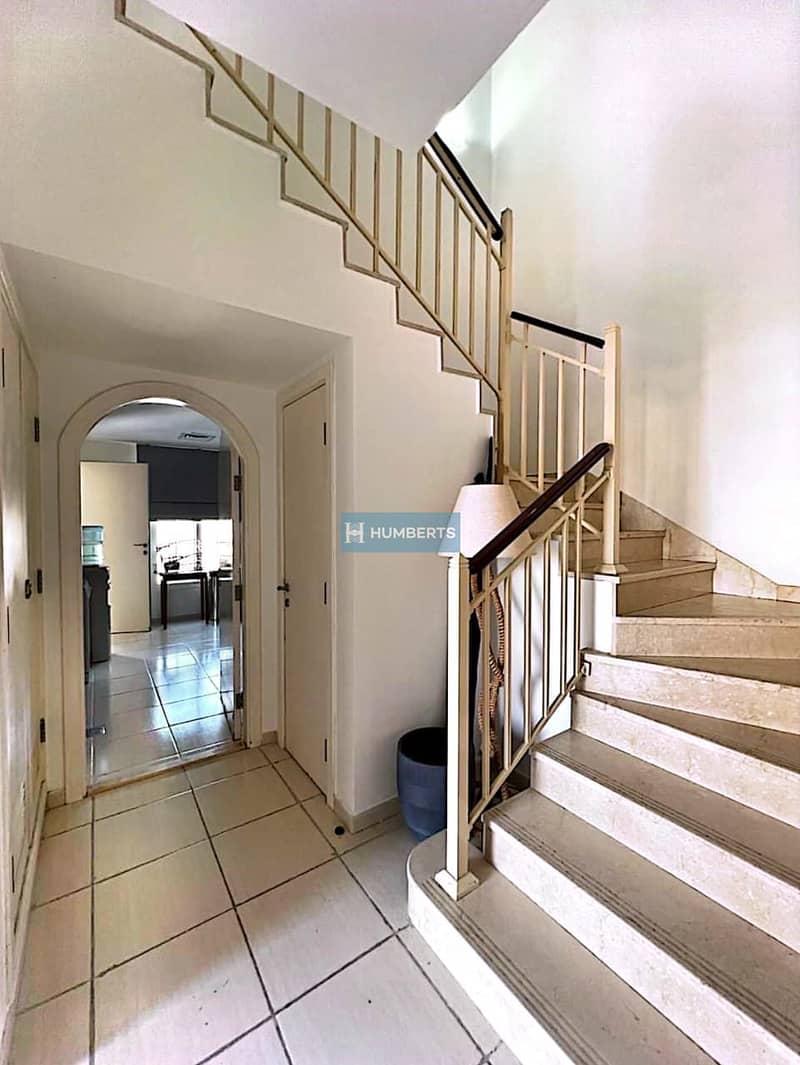 13 Stairs. jpeg