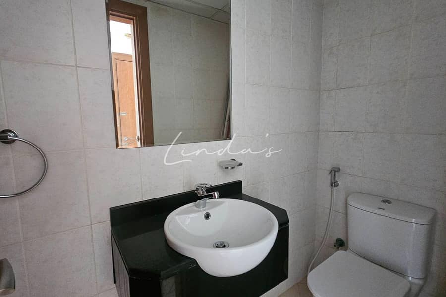 11 images image img