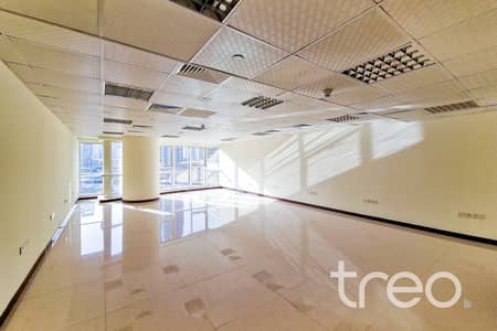 Office for Rent in Jumeirah Lake Towers (JLT), Dubai - 20260601_171015. jpg Office for Rent in Jumeirah Lake Towers (JLT), Dubai - 20260601_171015. jpg