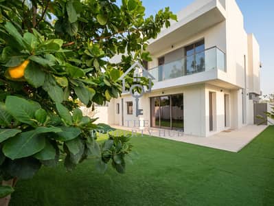 4 Bedroom Villa for Rent in Yas Island, Abu Dhabi - Gemini_Generated_Image_o9hr1ao9hr1ao9hr. png 4 Bedroom Villa for Rent in Yas Island, Abu Dhabi - Gemini_Generated_Image_o9hr1ao9hr1ao9hr. png