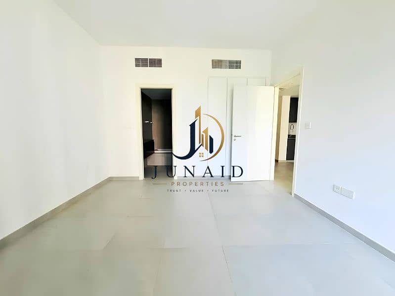 11 Untitled design (2). jpg