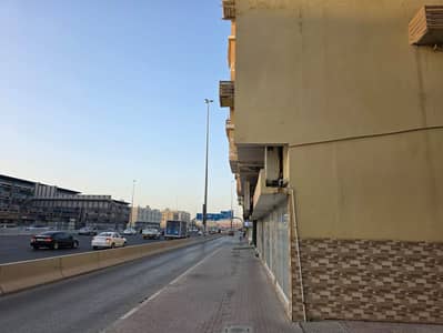 10+ Beds Building for Sale in Muwaileh Commercial, Sharjah - 07e36abd-dc7f-4a9d-8a91-41c624800b3b. jpg 10+ Beds Building for Sale in Muwaileh Commercial, Sharjah - 07e36abd-dc7f-4a9d-8a91-41c624800b3b. jpg