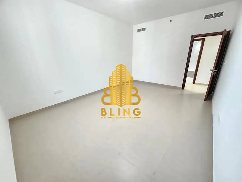 11 839156437-1066x800. webp