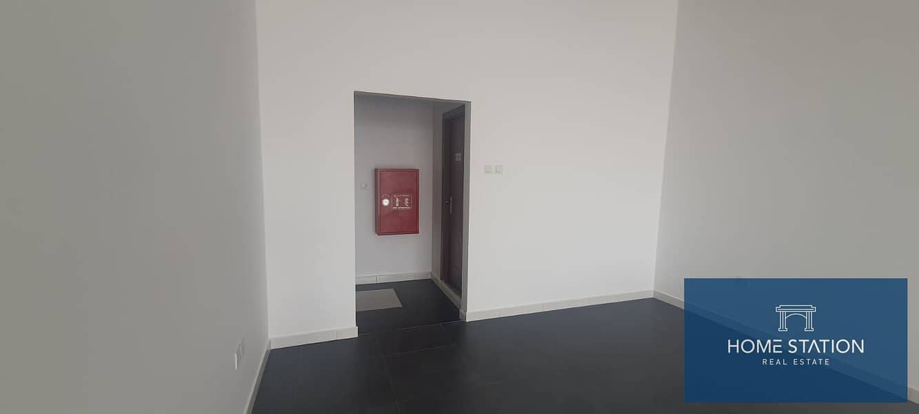 7 cb71bab4-916d-42fa-b63f-62436d419f88. jpg