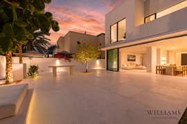 5 BEDROOMS | LUXURY HOME | EXTENDED | LAKE VIEW