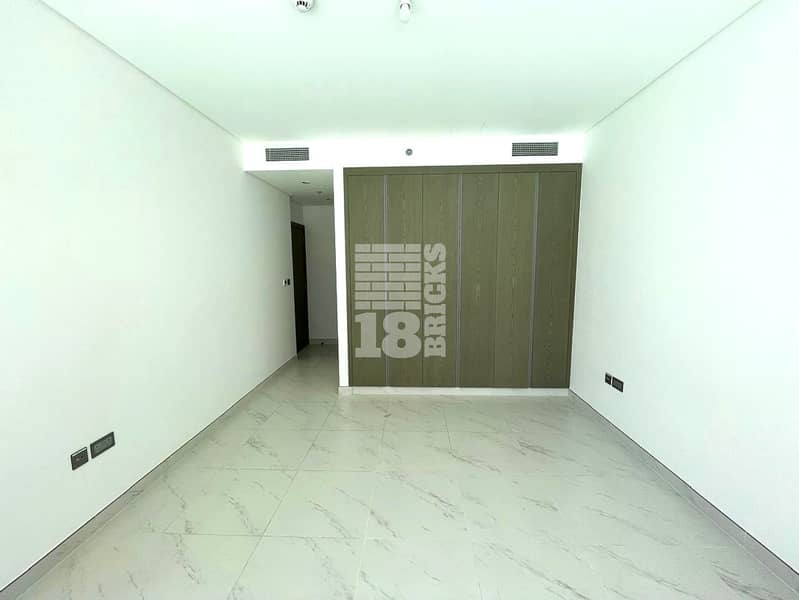 6 image_4