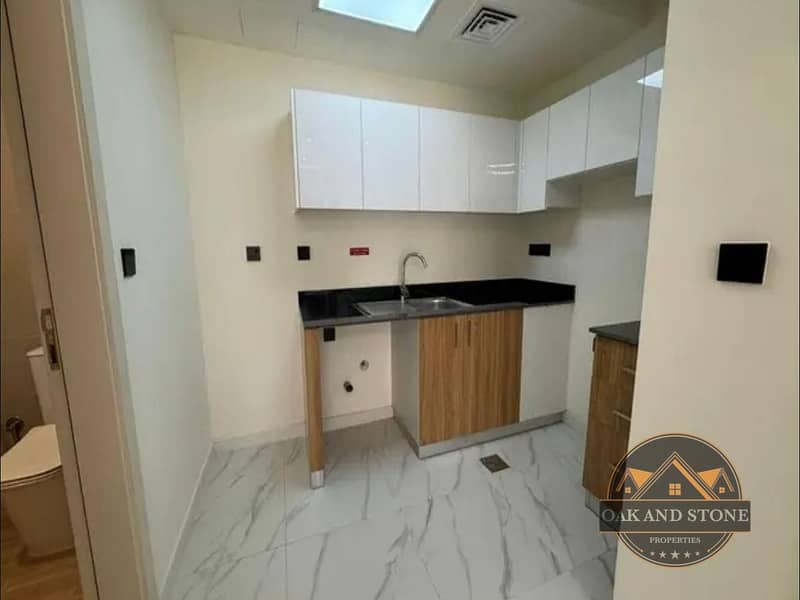7 WhatsApp Image 2026-05-30 at 15.23. 02 (4). jpg