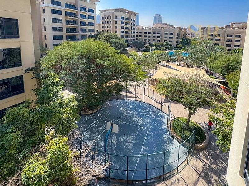 Luxury Furnished Unit | Upgraded Interiors | Vacant Luxury Furnished Unit | Upgraded Interiors | Vacant