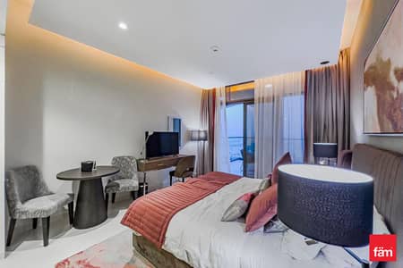 Studio for Sale in Business Bay, Dubai - Fully Furnished | Sea View | Canal View