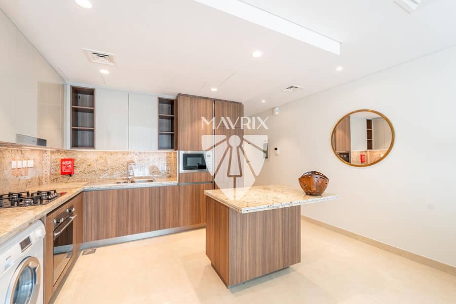 Furnished 1 bedroom | Spacious | Brand New - Image 3