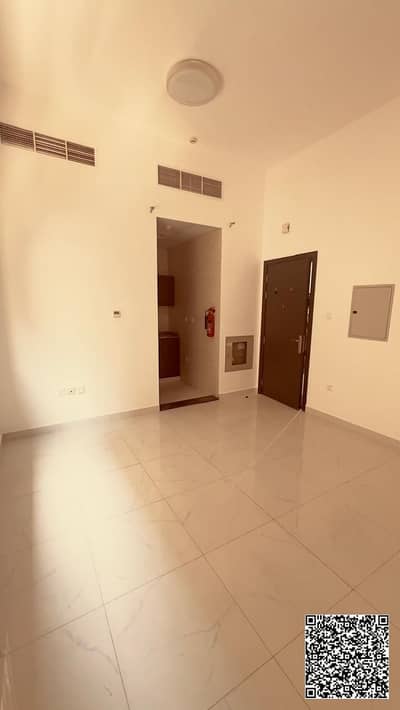 Studio for Rent in Al Jurf, Ajman - WhatsApp Image 2026-06-02 at 4.01. 32 PM. jpeg