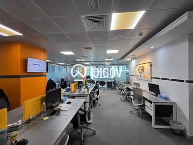 Office for Rent in Business Bay, Dubai - 450K for 3 Years Contract | 2 Parking