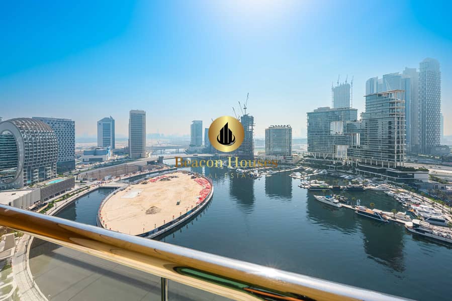 17 Balcony1. jpg