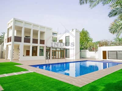 Elegant 5BR+M Villa in Emirates Hills with Full Lake View | Exclusive Elegant 5BR+M Villa in Emirates Hills with Full Lake View | Exclusive