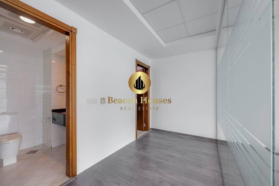 17 Sapphire office 303-15. jpg