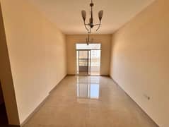 الجرف3-بنايه جديده-غرفة ماستر 2 حمام بلكونة بإطلالة مفتوحة خزائن مدمجة بالحائط تكييف سبليت