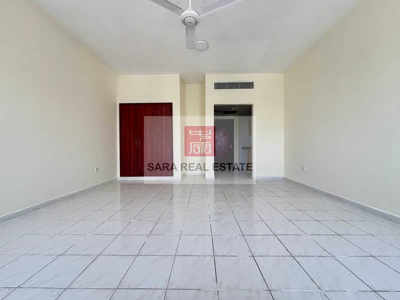 9 3.1 Living Area. JPG