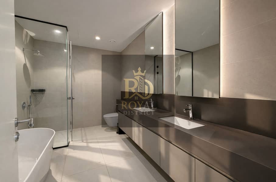 24 5 Bedroom F Robinia _page-0018. jpg