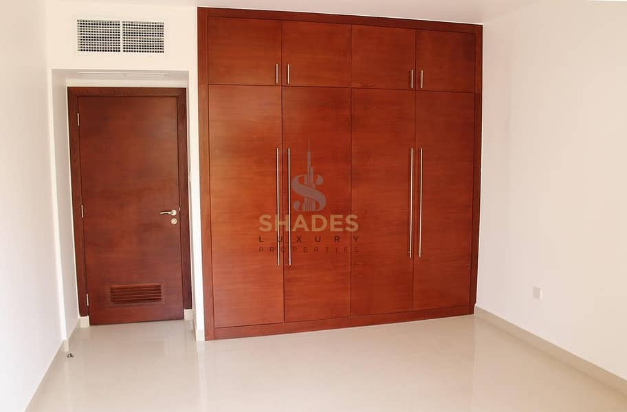 villa 3 Bedroom in Jumeirah Al Manara For Rent