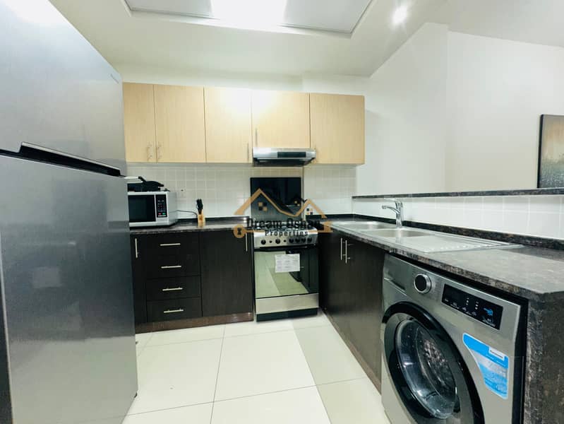 Fully Furnished 1BR for Family & 12 Payments - Image 9