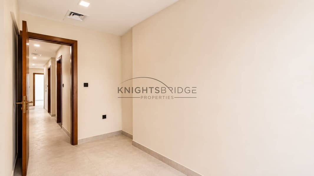 Multiple Views | Biggest Layout | Close to Metro - Image 11