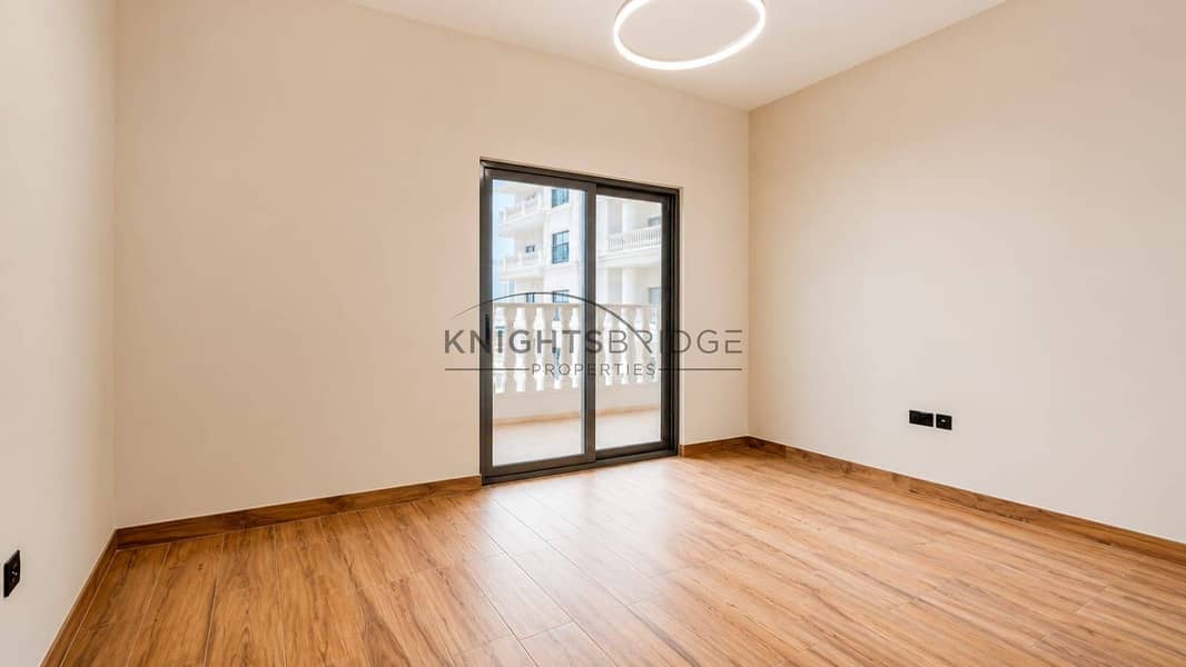 Multiple Views | Biggest Layout | Close to Metro - Image 15