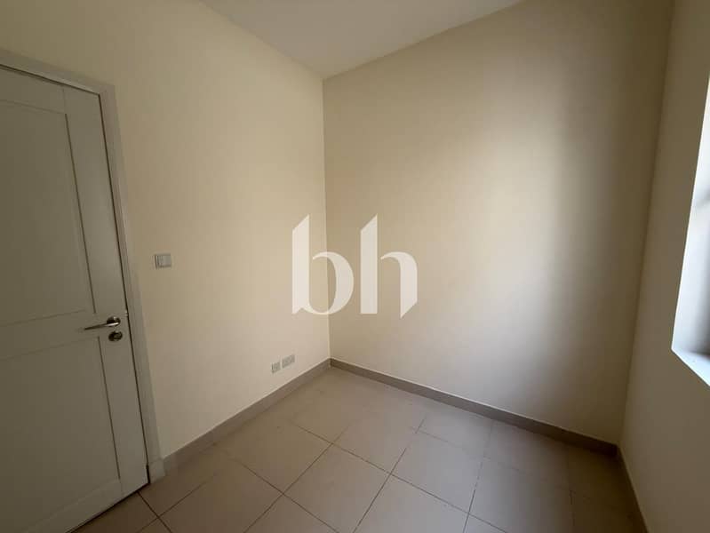 11 images image img