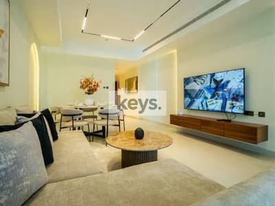 2 Bedroom Apartment for Sale in Dubai Marina, Dubai - Upgraded and Furnished I High-Floor Marina Luxury