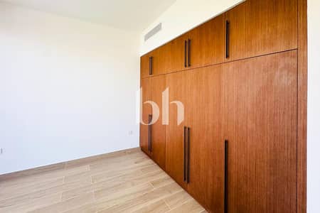 3 Bedroom Apartment for Sale in Town Square, Dubai - images image img