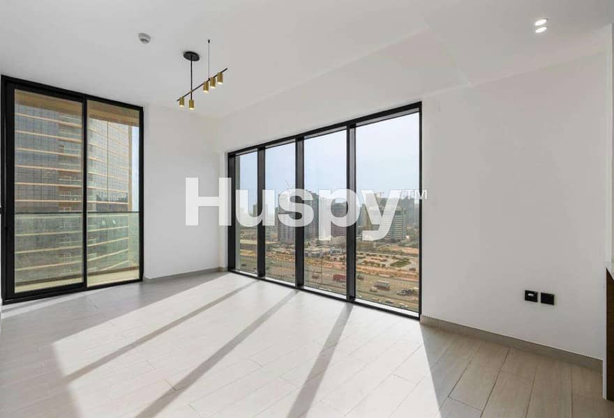 High Floor | Best Price | Premium Amenities High Floor | Best Price | Premium Amenities