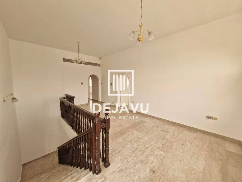 7 1fee18c8-3b7a-4653-9fee-0922f7371760. jpg