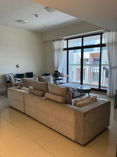 2 Bedroom Apartment for Sale in Jumeirah Village Circle (JVC), Dubai - Spacious 2-Bedroom + Maid's Room | Vacant | Great Investment Opportunity