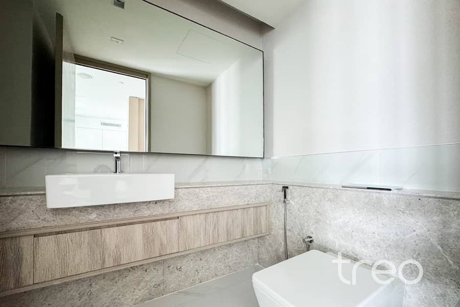 8 4403 Address Harbour Point Tower 1, The Lagoons - 6. jpg