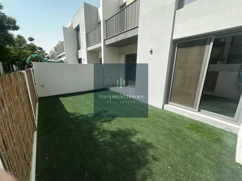 UNFURINSHED 3 BED PLUS MAID VILLA | SINGLE ROW NEAR TO POOL UNFURINSHED 3 BED PLUS MAID VILLA | SINGLE ROW NEAR TO POOL