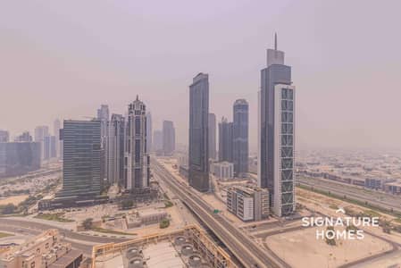 1 Bedroom Flat for Rent in Downtown Dubai, Dubai - Prime Location | Spacious Unit | Semi Furnished
