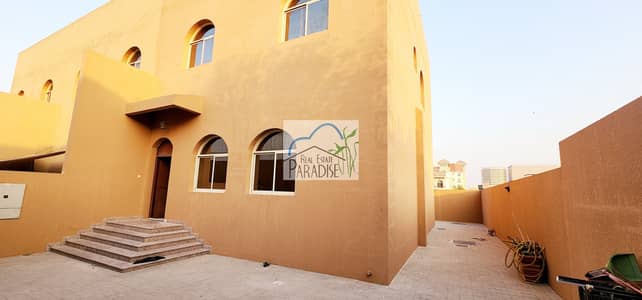 3 Schlafzimmer Villa zum zur Miete in Mirdif, Dubai - 20241207_164035. jpg