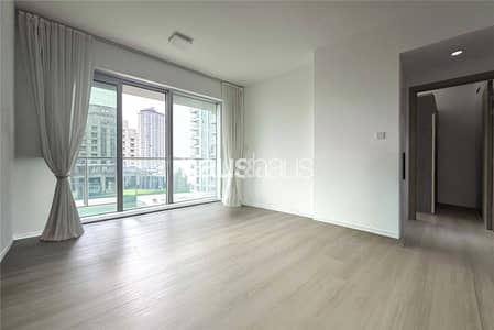 1 Bedroom Flat for Sale in The Views, Dubai - Vacant | Large Layout | Renovated | High Floor 1 Bedroom Flat for Sale in The Views, Dubai - Vacant | Large Layout | Renovated | High Floor